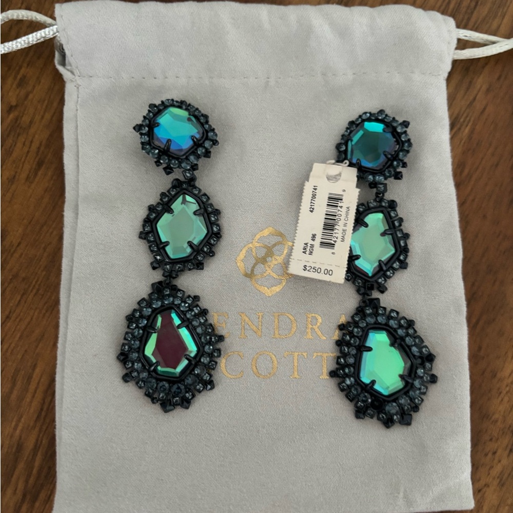 Kendra Scott Aria Earrings NWT